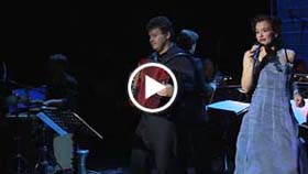 Thumbnail Sch&ouml;ner Steward von der KLM