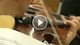 Thumbnail Schöner Steward von der KLM